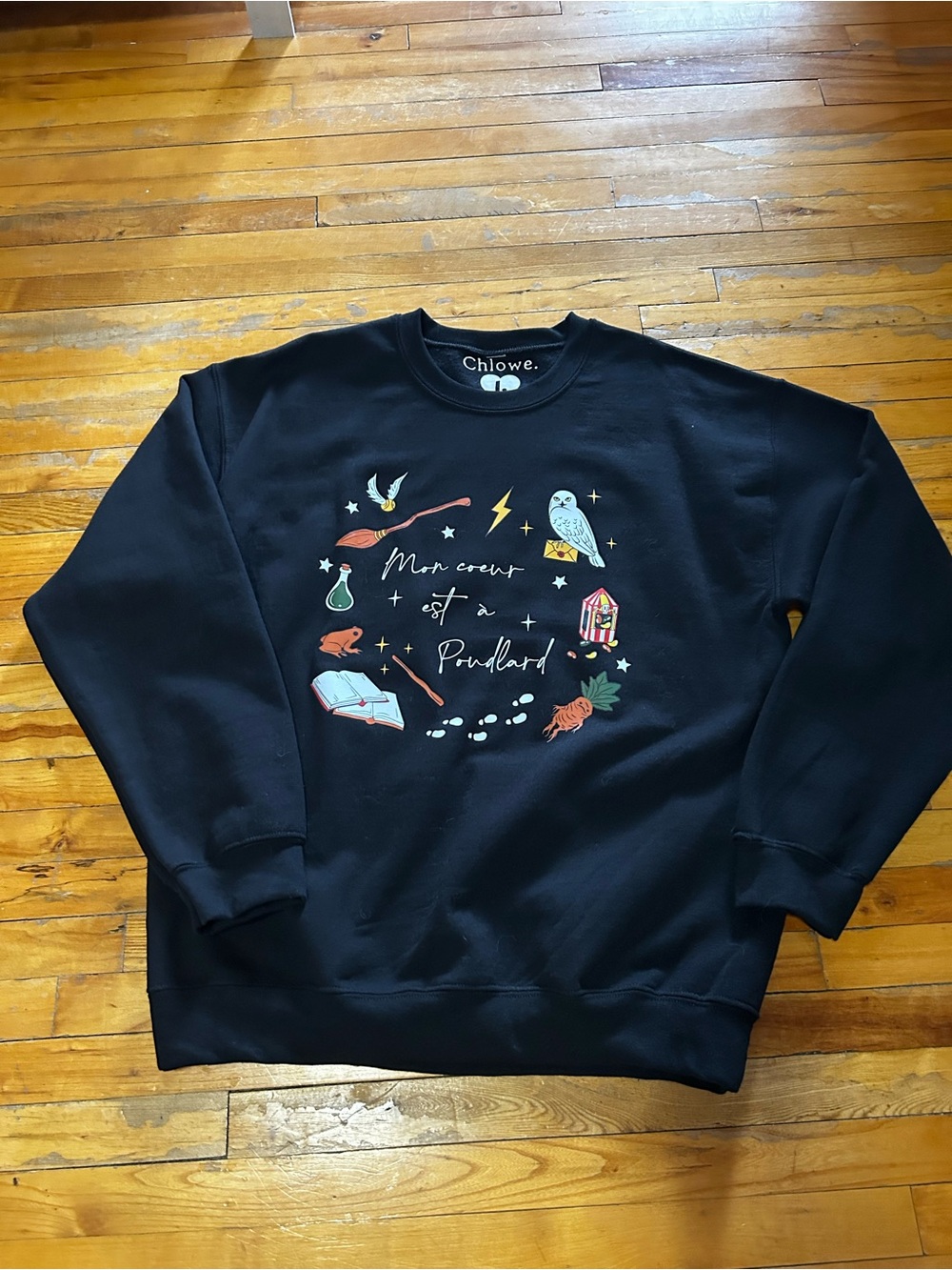 Chlowe Black Crewneck « Mon cœur est à Poudlard »